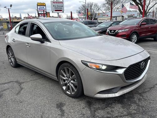 2024 Mazda Mazda3 FWD w/Preferred Package