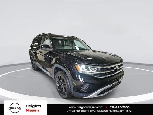 2022 Volkswagen Atlas 3.6L SE w/Technology