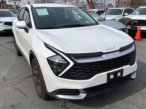 2024 Kia Sportage LX