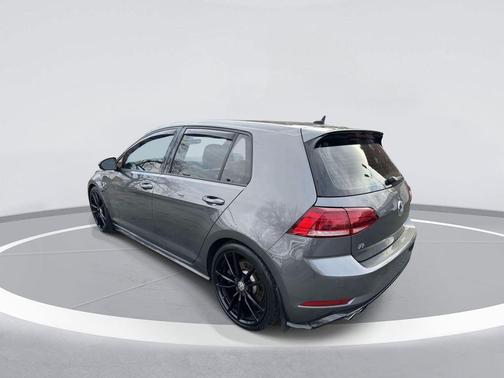 2019 Volkswagen Golf R 2.0T DSG