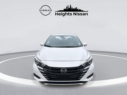 2024 Nissan Versa 1.6 SV