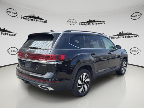 2025 Volkswagen Atlas 2.0T SE w/Technology 4MOTION