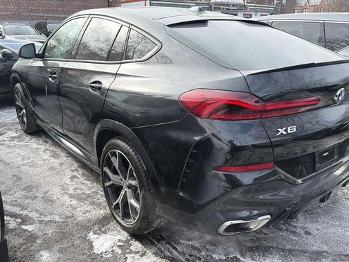 2024 BMW X6 xDrive40i