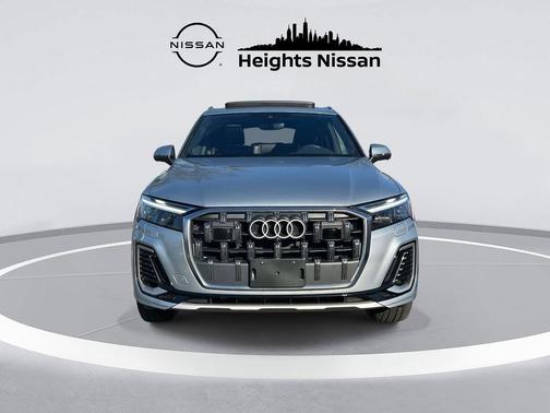 2025 Audi Q7 45 Premium Plus