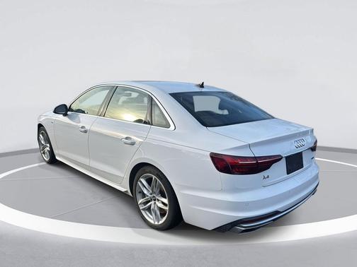 2024 Audi A4 45 S line Premium Plus