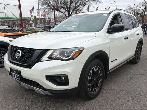 2020 Nissan Pathfinder SL 4WD