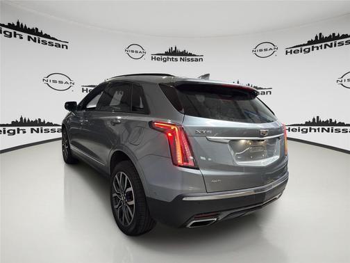 Argent Silver Metallic 2023 Cadillac XT5 Sport