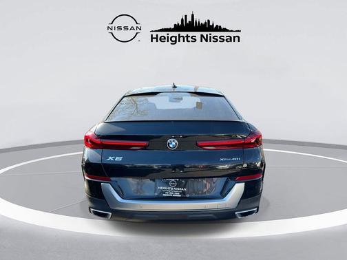 2022 BMW X6 xDrive40i