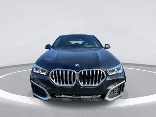 2022 BMW X6 xDrive40i