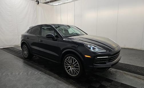 2022 Porsche Cayenne Platinum Edition