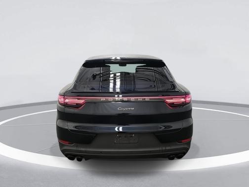 2022 Porsche Cayenne Platinum Edition