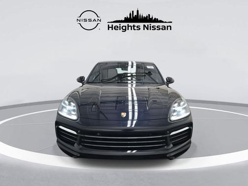 2022 Porsche Cayenne Platinum Edition