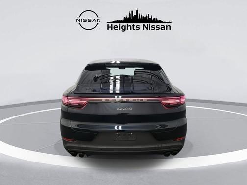 2022 Porsche Cayenne Platinum Edition