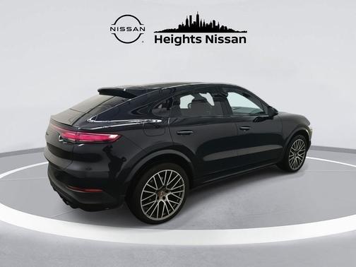 2022 Porsche Cayenne Platinum Edition