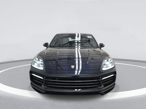 2022 Porsche Cayenne Platinum Edition