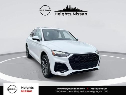 2023 Audi Q5 45 S line Premium Plus