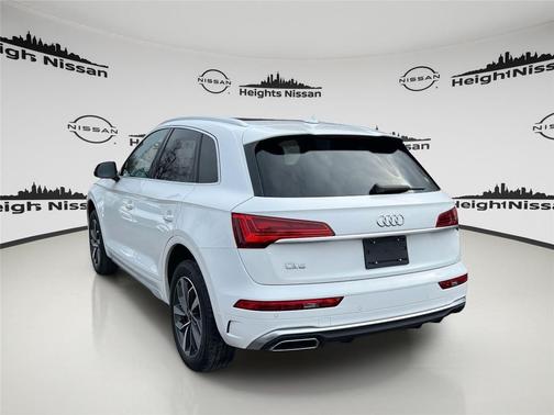 2023 Audi Q5 45 S line Premium Plus