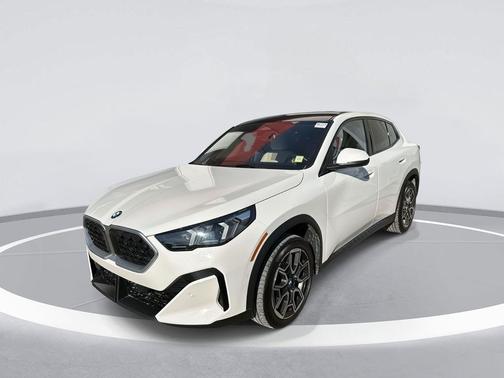 2025 BMW X2 xDrive28i