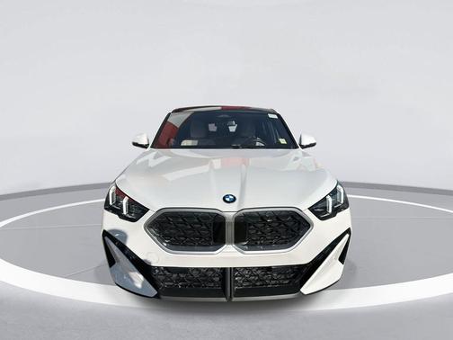 2025 BMW X2 xDrive28i