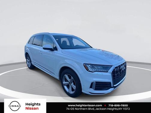 2024 Audi Q7 45 Premium Plus
