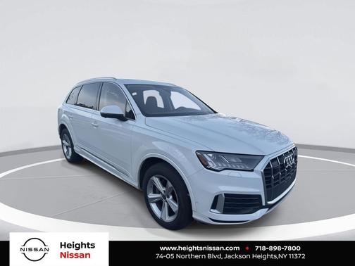 2024 Audi Q7 45 Premium Plus