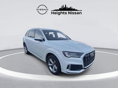 2024 Audi Q7 45 Premium Plus