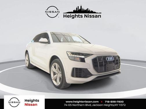 2023 Audi Q8 55 Premium Plus