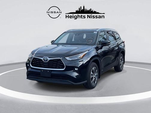 2023 Toyota Highlander Hybrid XLE