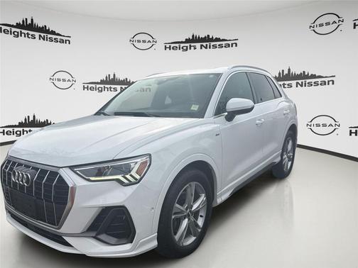 Ibis White 2020 Audi Q3 45 S line Prestige