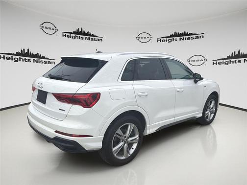 Ibis White 2020 Audi Q3 45 S line Prestige