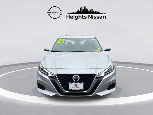 2021 Nissan Altima 2.5 SV