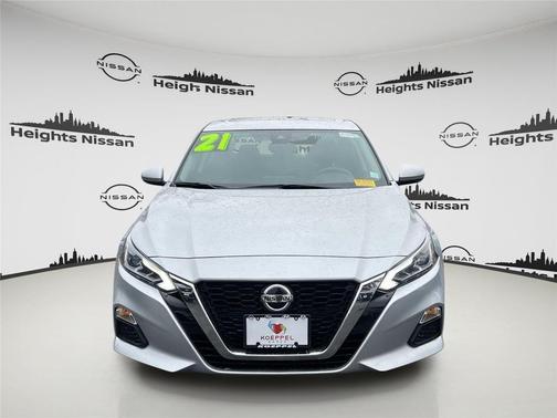 2021 Nissan Altima 2.5 SV