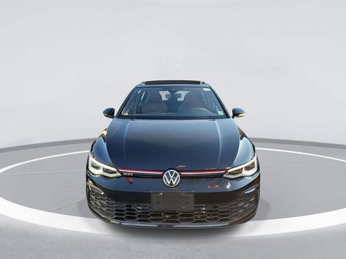 2022 Volkswagen Golf GTI 2.0T SE DSG