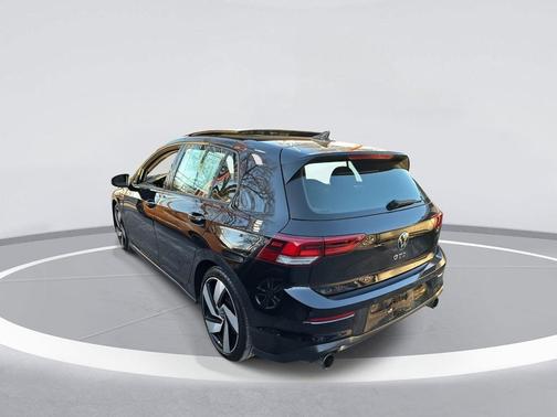2022 Volkswagen Golf GTI 2.0T SE DSG