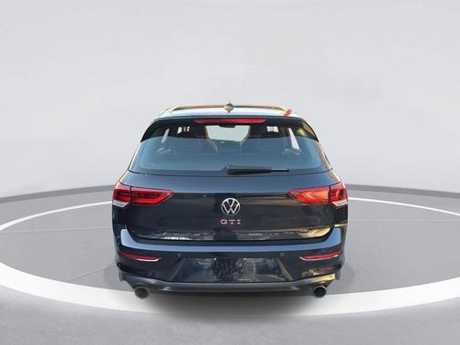 2022 Volkswagen Golf GTI 2.0T SE DSG