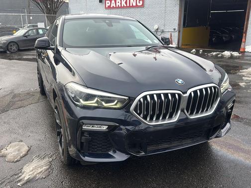 2021 BMW X6 xDrive40i