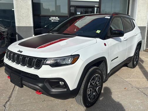 2024 Jeep Compass Trailhawk