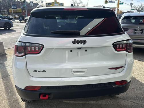 2024 Jeep Compass Trailhawk