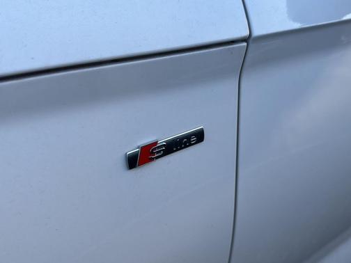 2024 Audi Q5 45 S line Premium Plus