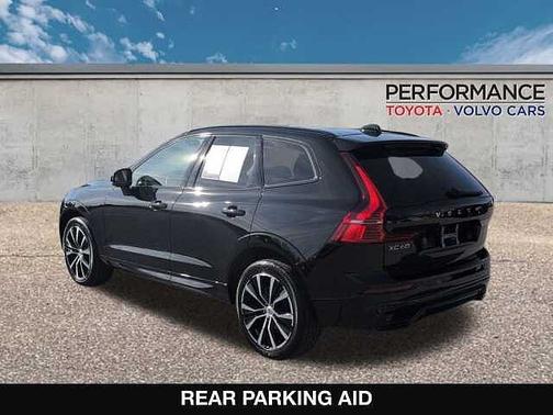 2025 Volvo XC60 Plus
