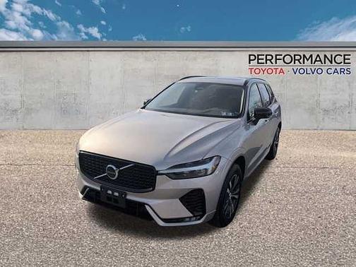 2025 Volvo XC60 Core