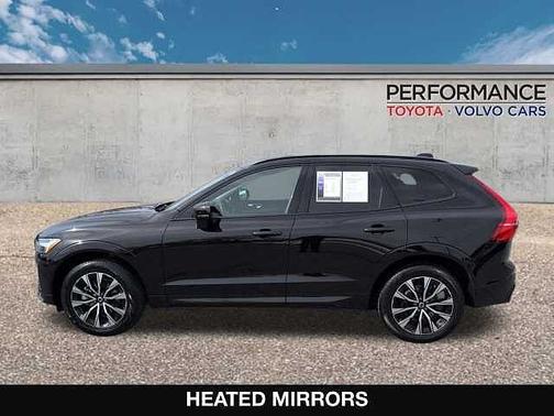 2025 Volvo XC60 Core