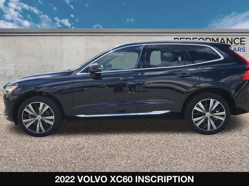 2022 Volvo XC60 B5 Inscription