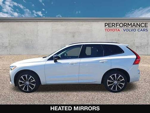 2023 Volvo XC60 Plus