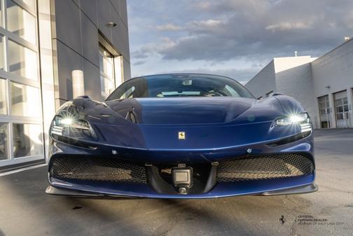 2023 Ferrari SF90 Stradale 