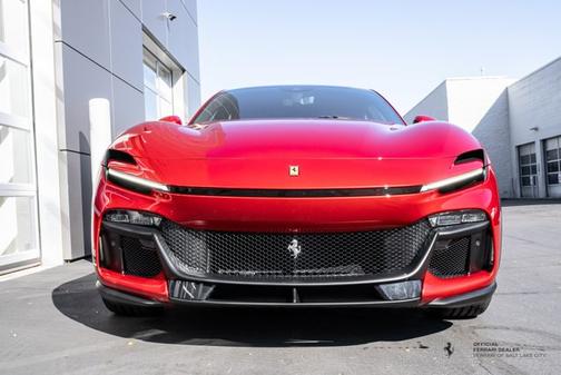 2024 Ferrari Purosangue 