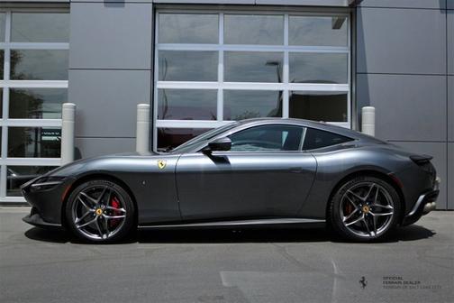 2022 Ferrari Roma 