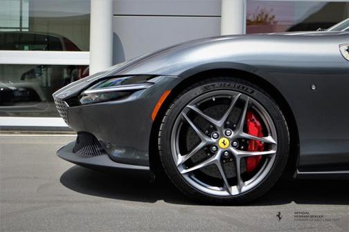 2022 Ferrari Roma 