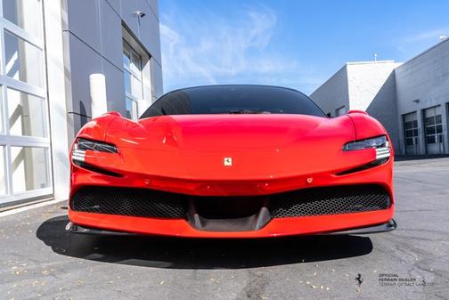 2022 Ferrari SF90 Stradale Coupe