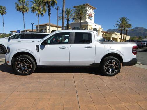 Space White Metallic 2026 Ford Maverick Lariat